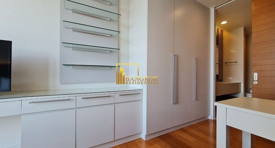 For rent 2 bedrooms serviced apartment in Bang Kho Laem, Bangkok