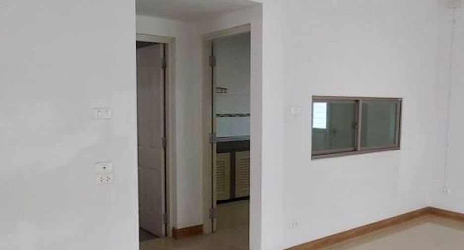 For rent studio house in Si Racha, Chonburi