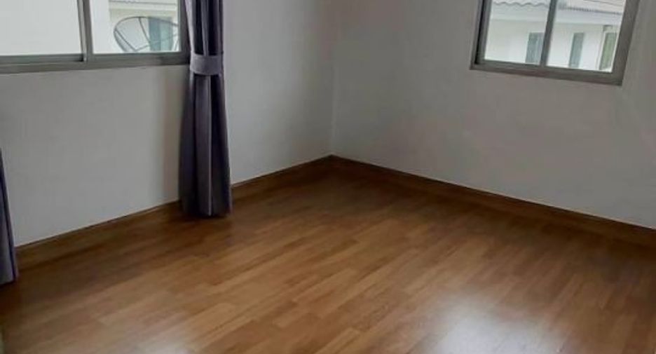 For rent studio house in Si Racha, Chonburi