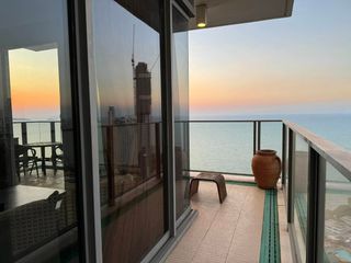 For rent and for sale 3 bedrooms condo in Bang Lamung, Chonburi