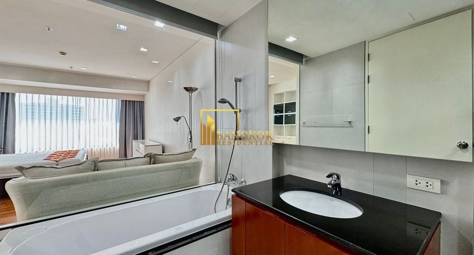 À louer 2 chambres condo à Sathon, Bangkok