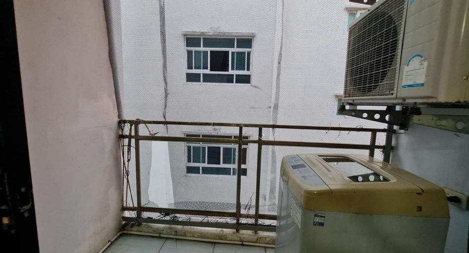 Wohnung zur Miete mit 1 Zimmer in Bang Lamung, Chonburi