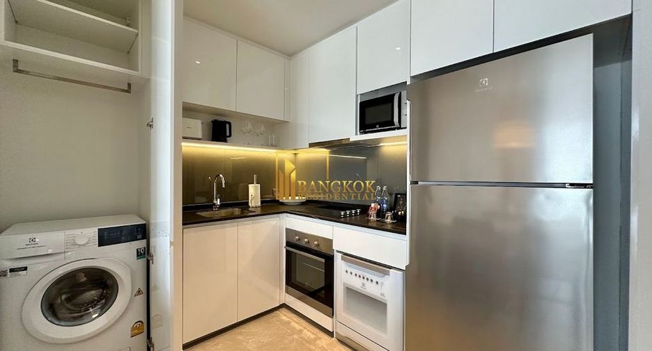 For rent 1 bed serviced apartment in Phra Khanong, Bangkok