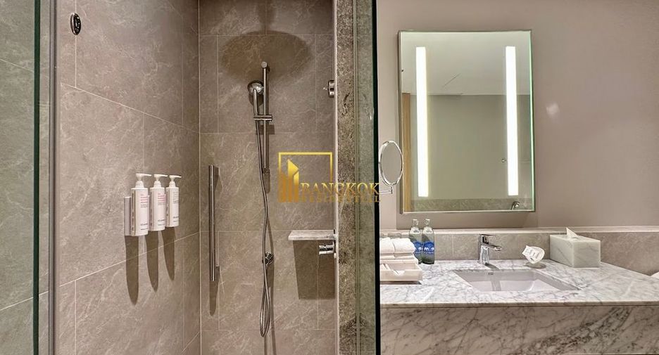 For rent 1 bed serviced apartment in Phra Khanong, Bangkok