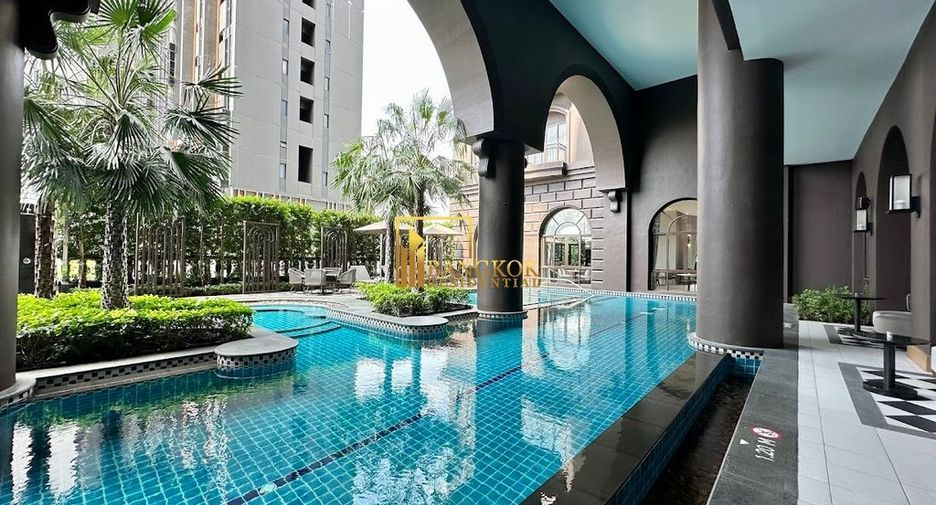 For rent 1 bed serviced apartment in Phra Khanong, Bangkok