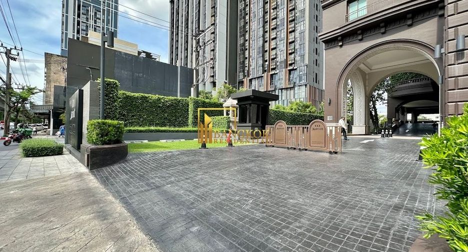 For rent 1 bed serviced apartment in Phra Khanong, Bangkok