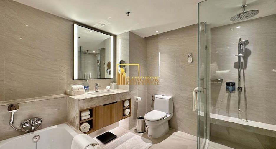 Apartamento con servicios en alquiler de 1 habitaciones en Khlong Toei, Bangkok