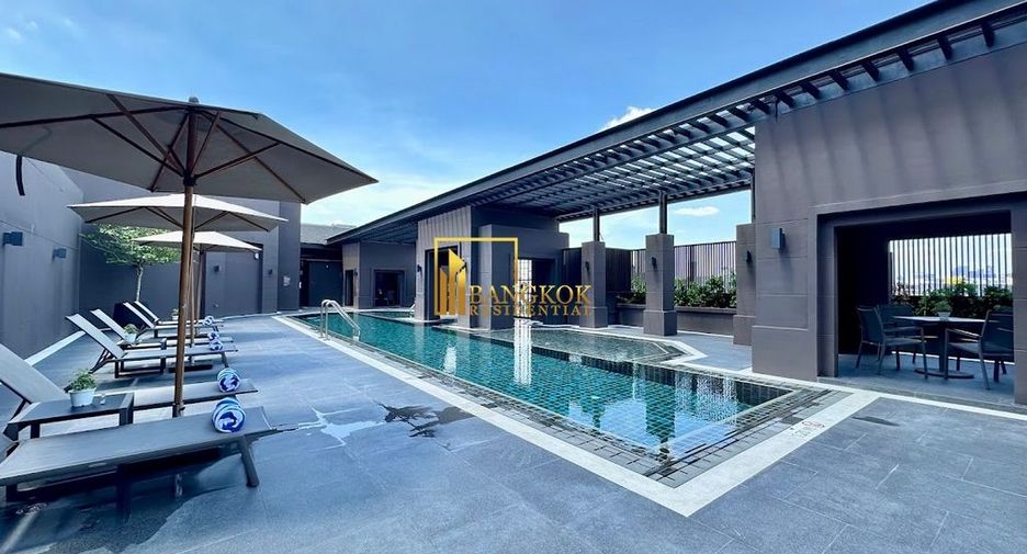 Apartamento con servicios en alquiler de 1 habitaciones en Khlong Toei, Bangkok