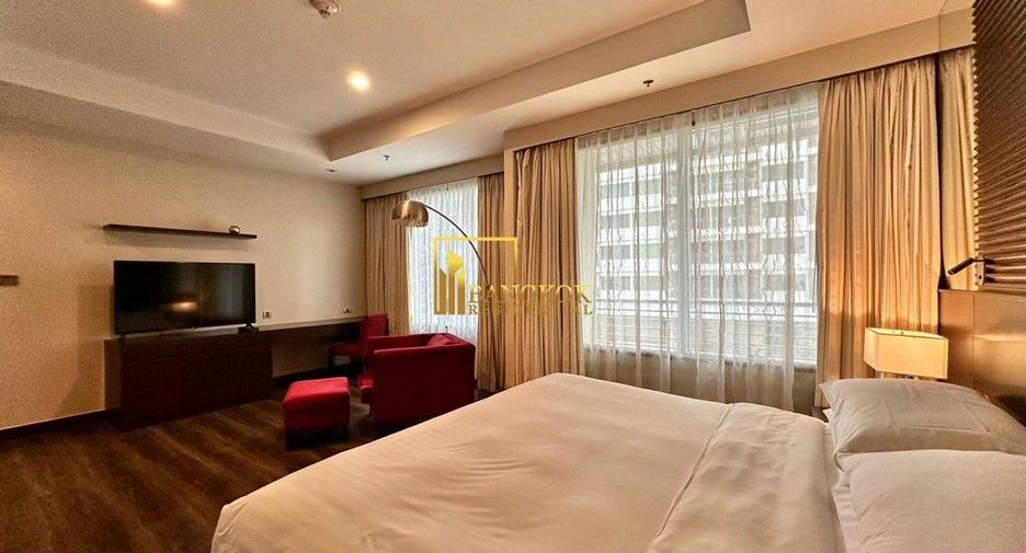 For rent 1 bed serviced apartment in Khlong Toei, Bangkok