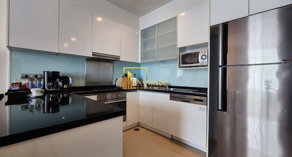 Apartamento con servicios en alquiler de 1 habitaciones en Khlong Toei, Bangkok