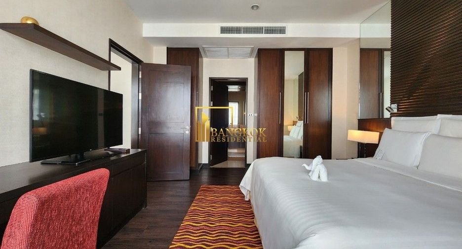 Apartamento con servicios en alquiler de 1 habitaciones en Khlong Toei, Bangkok