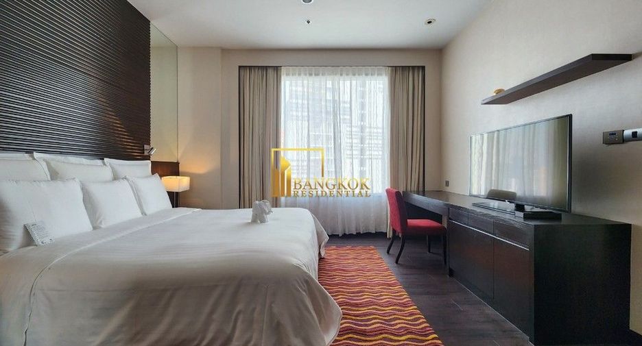 Apartamento con servicios en alquiler de 1 habitaciones en Khlong Toei, Bangkok