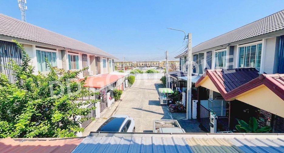 For sale 3 ベッドルーム townhouse in Mueang Samut Prakan, Samut Prakan