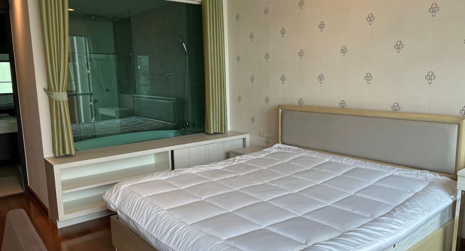 Wohnung zur Miete mit 1 Zimmer in Pathum Wan, Bangkok
