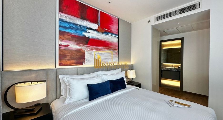 À louer 2 chambres appartement avec services à Sathon, Bangkok