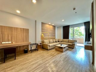 Apartamento con servicios en alquiler de 2 habitaciones en Khlong Toei, Bangkok