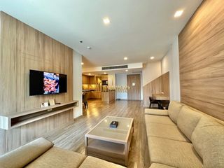 Apartamento con servicios en alquiler de 2 habitaciones en Khlong Toei, Bangkok
