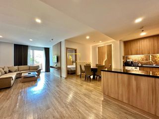 Apartamento con servicios en alquiler de 2 habitaciones en Khlong Toei, Bangkok