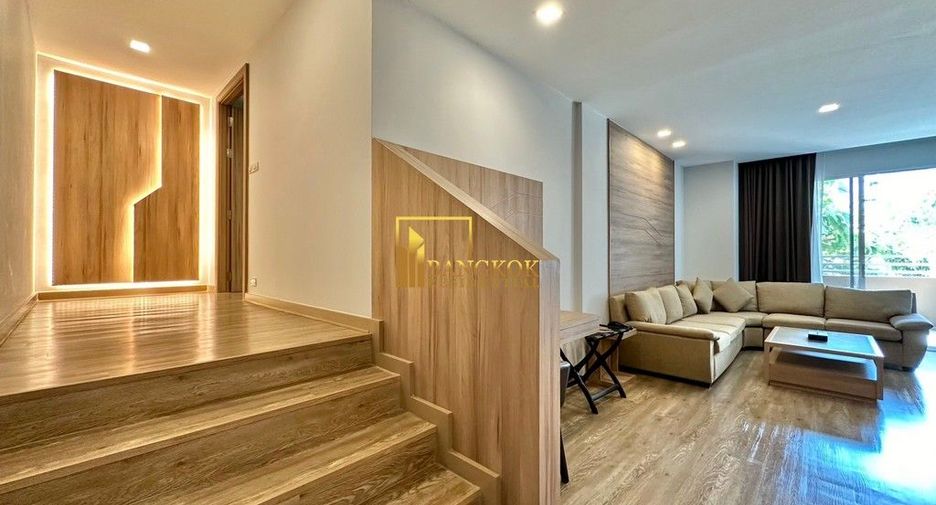 Apartamento con servicios en alquiler de 2 habitaciones en Khlong Toei, Bangkok
