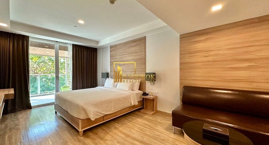Apartamento con servicios en alquiler de 2 habitaciones en Khlong Toei, Bangkok