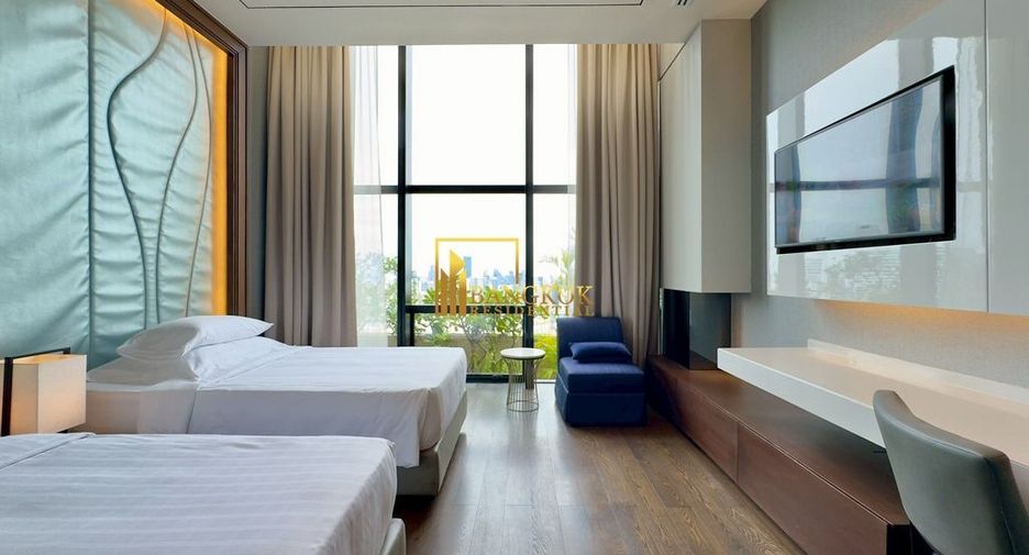 For rent 3 ベッドルーム serviced apartment in Khlong Toei, Bangkok