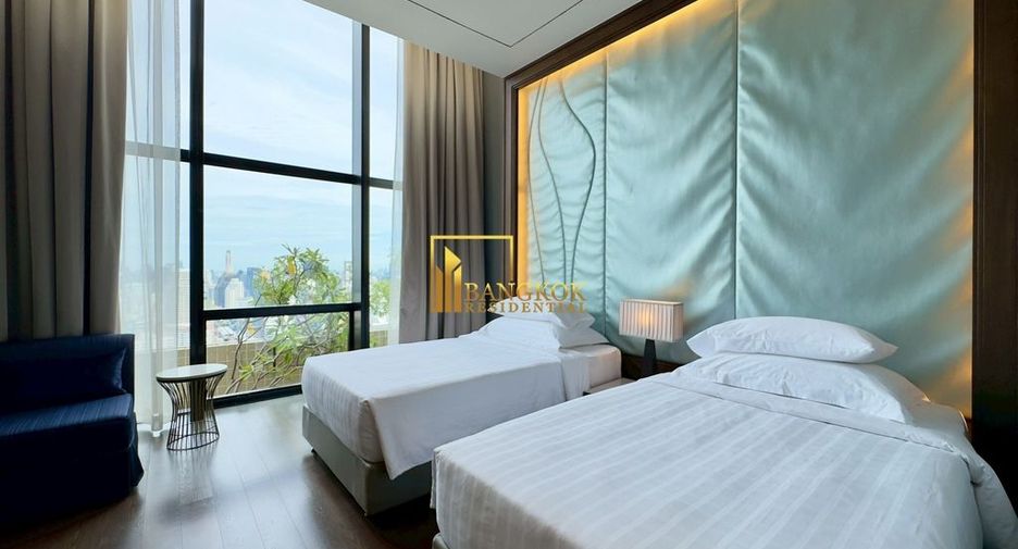 For rent 3 ベッドルーム serviced apartment in Khlong Toei, Bangkok