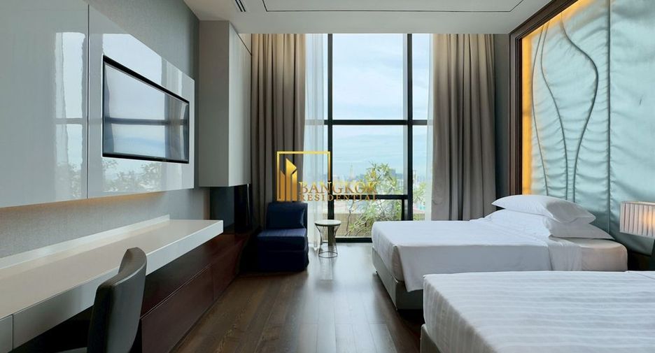For rent 3 ベッドルーム serviced apartment in Khlong Toei, Bangkok