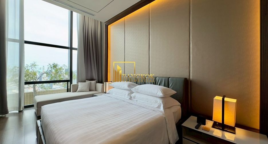 For rent 3 ベッドルーム serviced apartment in Khlong Toei, Bangkok