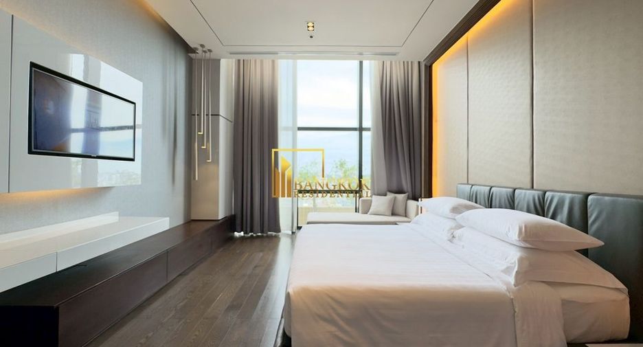 For rent 3 ベッドルーム serviced apartment in Khlong Toei, Bangkok