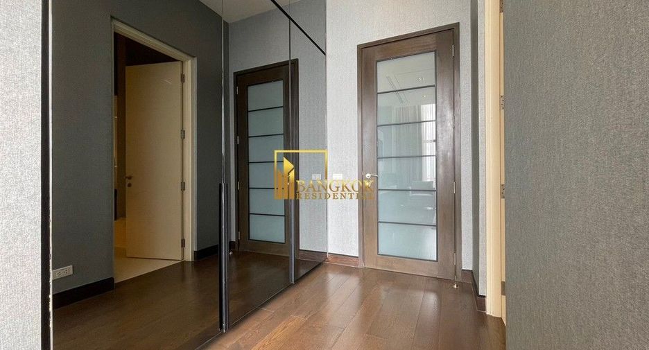 For rent 3 ベッドルーム serviced apartment in Khlong Toei, Bangkok