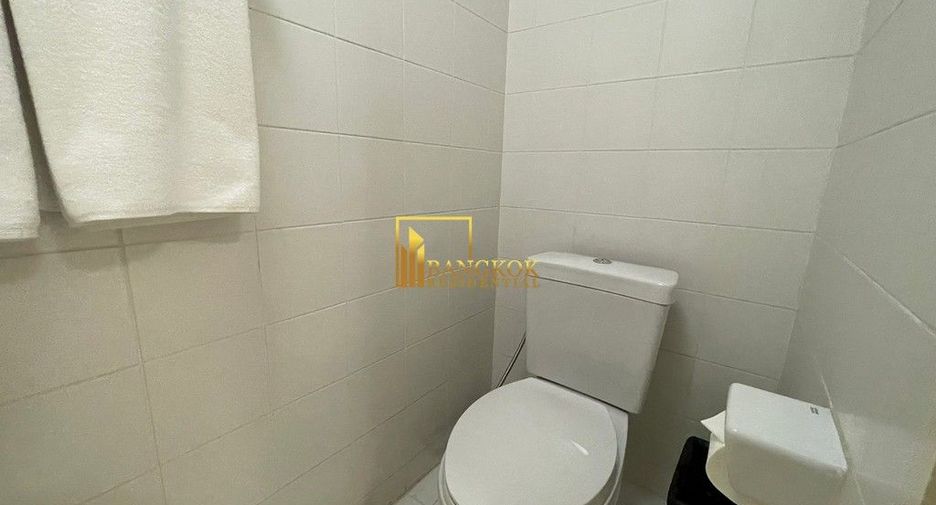 For rent 3 ベッドルーム serviced apartment in Khlong Toei, Bangkok