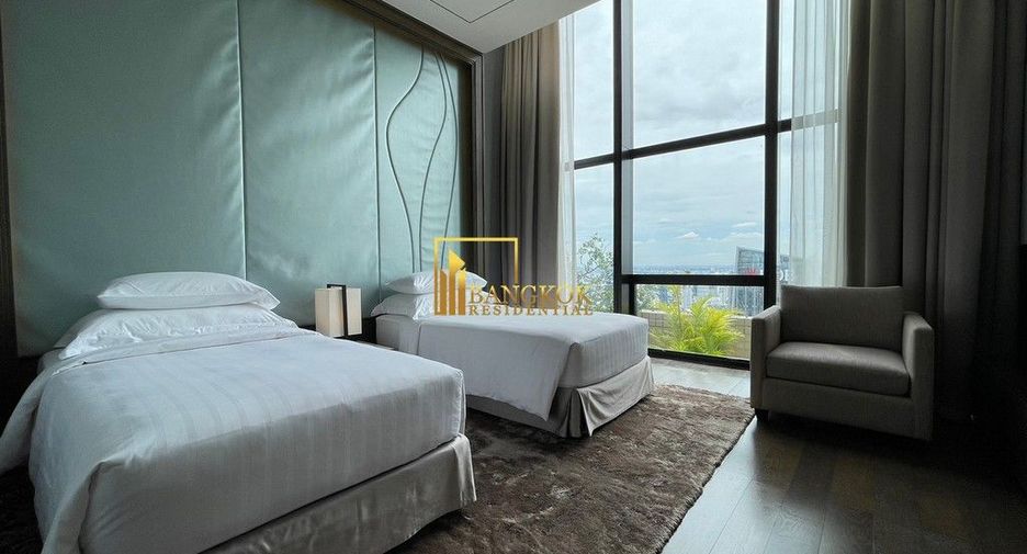 For rent 3 ベッドルーム serviced apartment in Khlong Toei, Bangkok