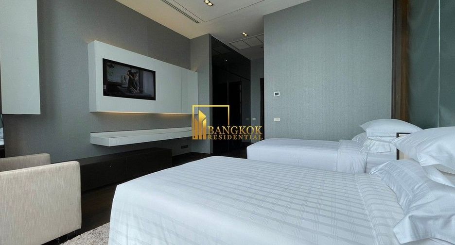 For rent 3 ベッドルーム serviced apartment in Khlong Toei, Bangkok