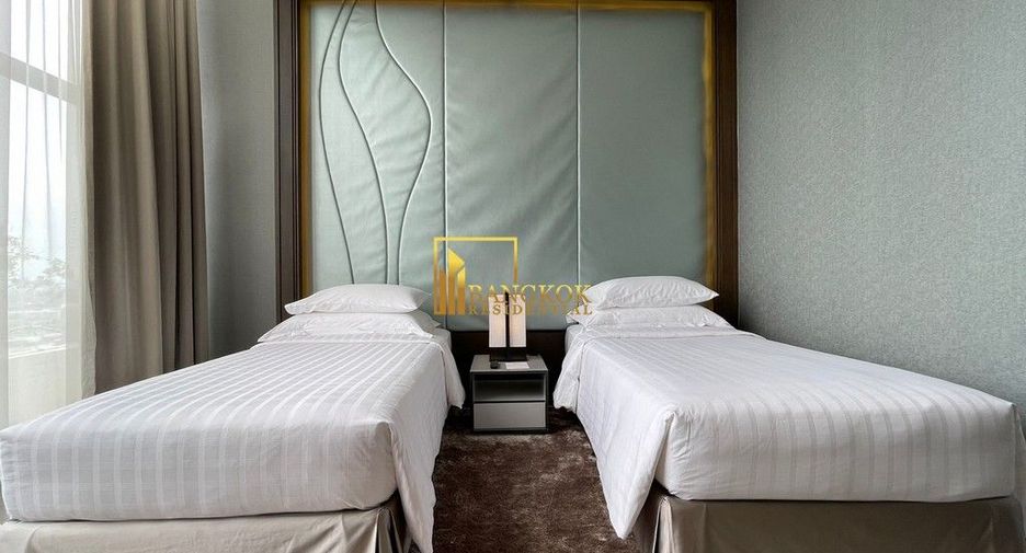 For rent 3 ベッドルーム serviced apartment in Khlong Toei, Bangkok
