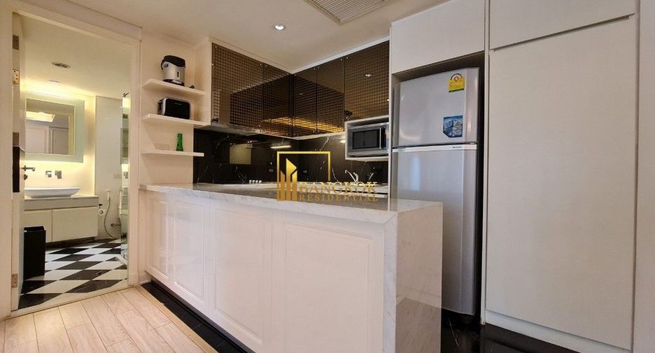 For rent 1 bed serviced apartment in Khlong Toei, Bangkok