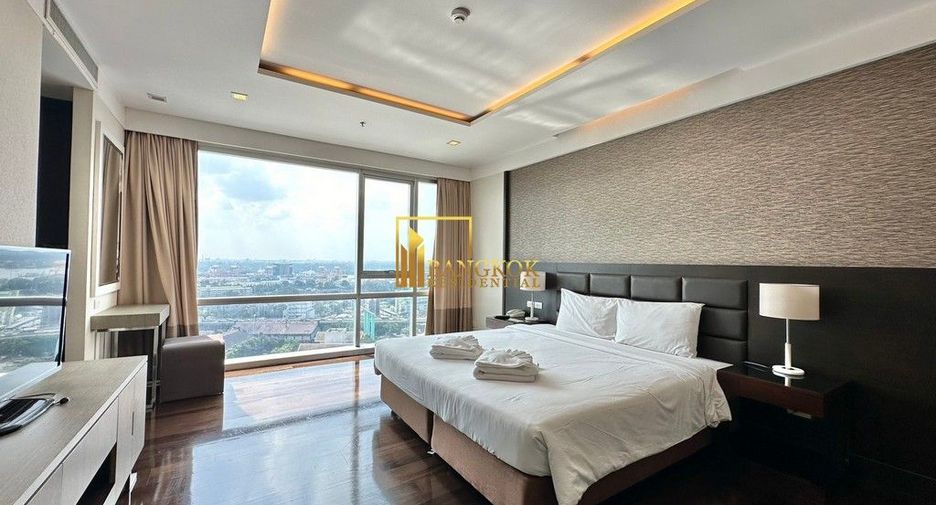 Serviced Apartment zur Miete mit 3 Zimmer in Khlong Toei, Bangkok