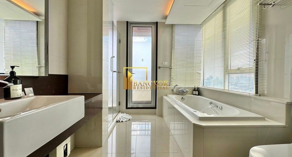 Serviced Apartment zur Miete mit 3 Zimmer in Khlong Toei, Bangkok