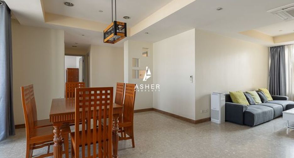 For rent 3 bedrooms condo in Watthana, Bangkok