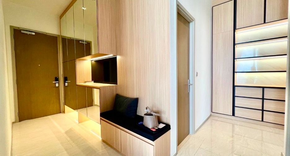 Condo en alquiler de 2 habitaciones en Bang Rak, Bangkok