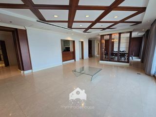 For rent 5 bed apartment in Pathum Wan, Bangkok