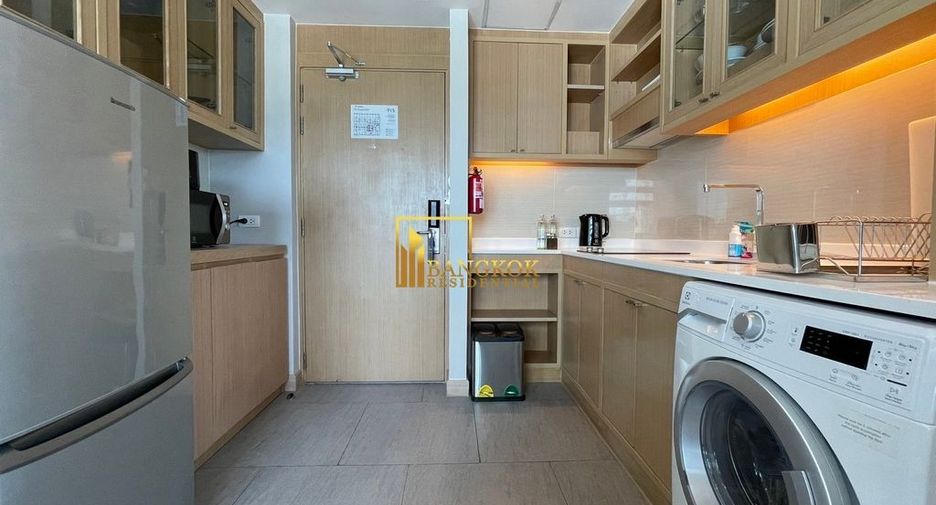 Apartamento con servicios en alquiler de 1 habitaciones en Khlong Toei, Bangkok