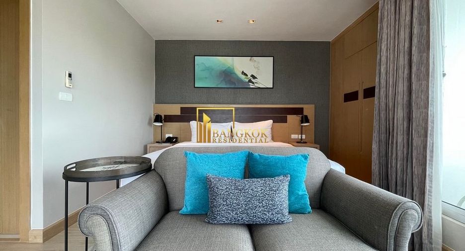 Apartamento con servicios en alquiler de 1 habitaciones en Khlong Toei, Bangkok