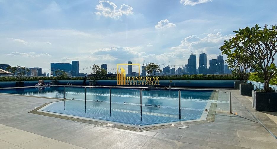 Apartamento con servicios en alquiler de 1 habitaciones en Khlong Toei, Bangkok