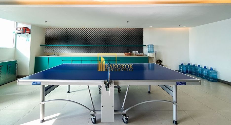 Apartamento con servicios en alquiler de 1 habitaciones en Khlong Toei, Bangkok