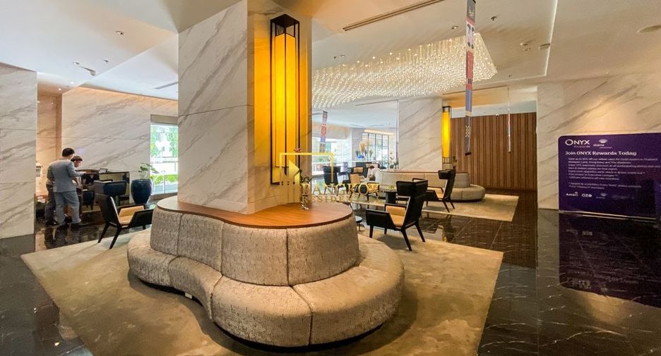 Apartamento con servicios en alquiler de 1 habitaciones en Khlong Toei, Bangkok