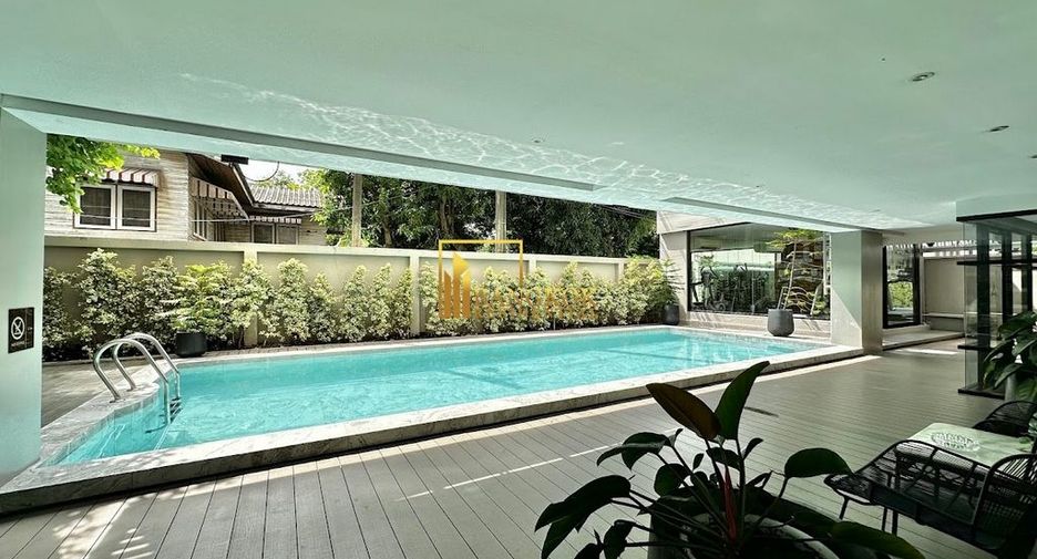 For rent 1 bed serviced apartment in Watthana, Bangkok