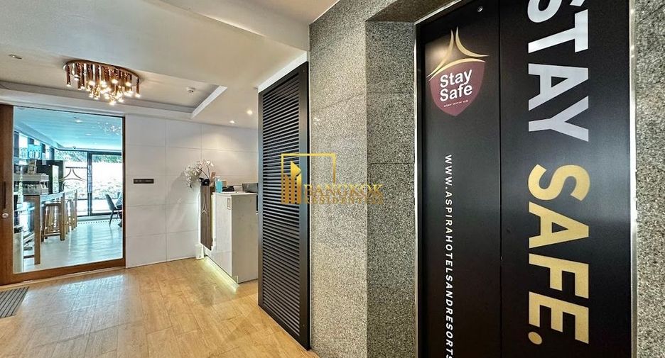 For rent 1 bed serviced apartment in Watthana, Bangkok