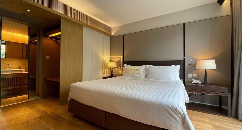 For rent 2 bedrooms serviced apartment in Watthana, Bangkok