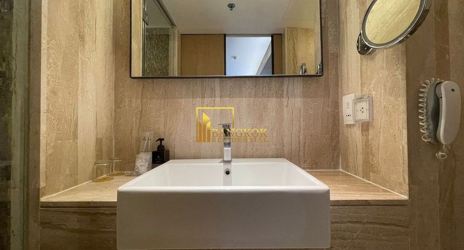 For rent 2 bedrooms serviced apartment in Watthana, Bangkok