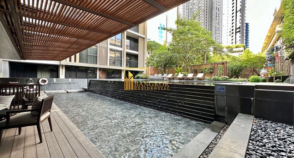 For rent 2 bedrooms serviced apartment in Watthana, Bangkok